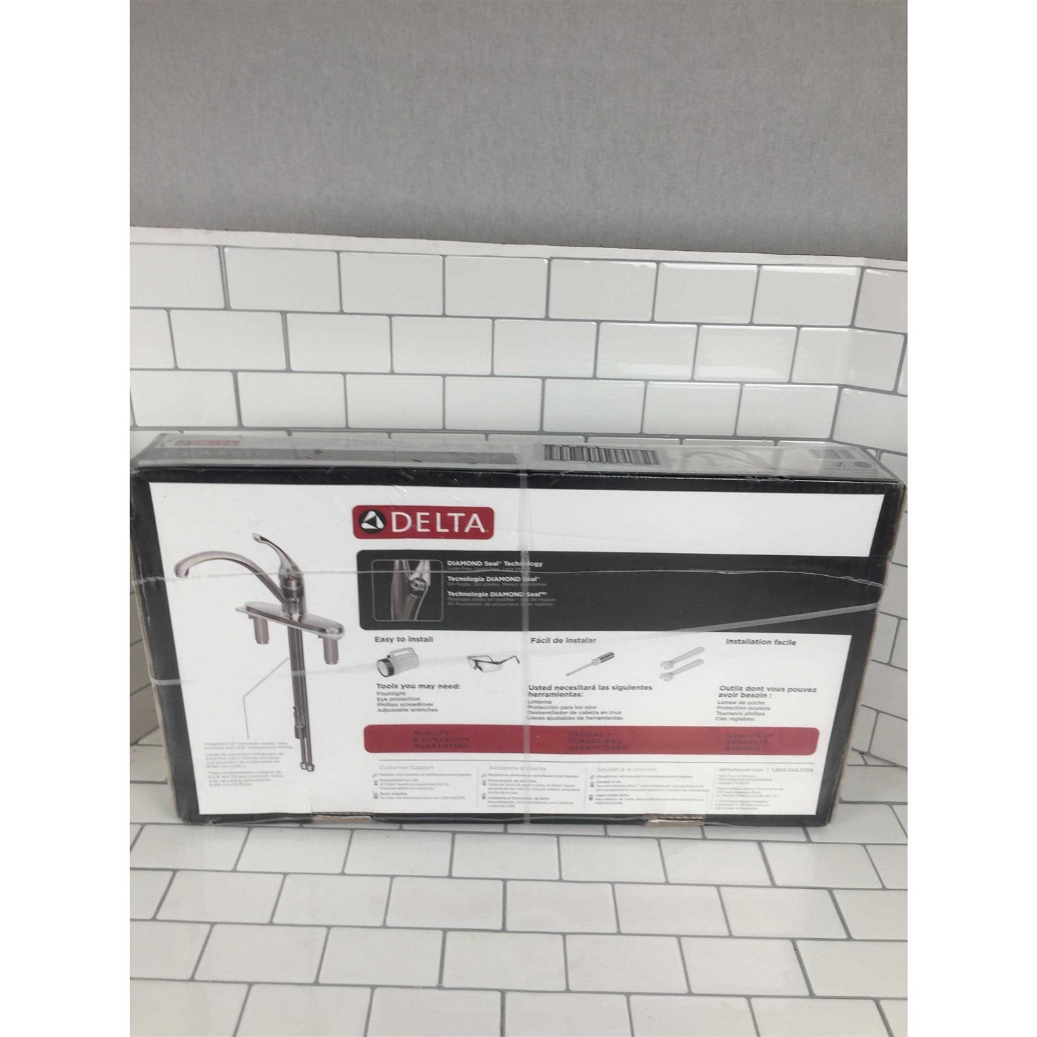 Delta Classic Single Handle Kitchen Faucet - Image 5